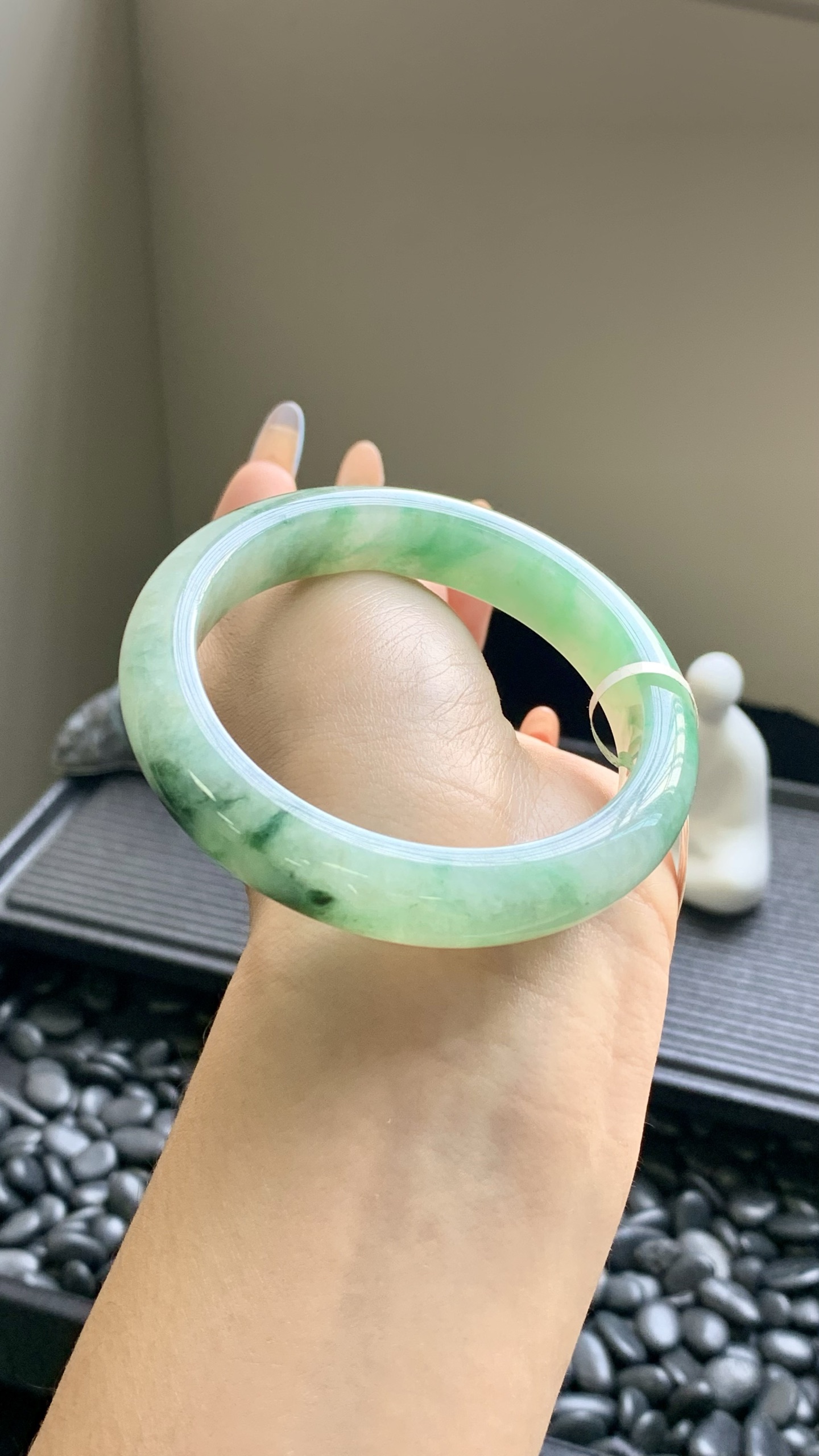 晴底飘绿花正圈成品 HYY-9607 尺寸：54.5-12-8
