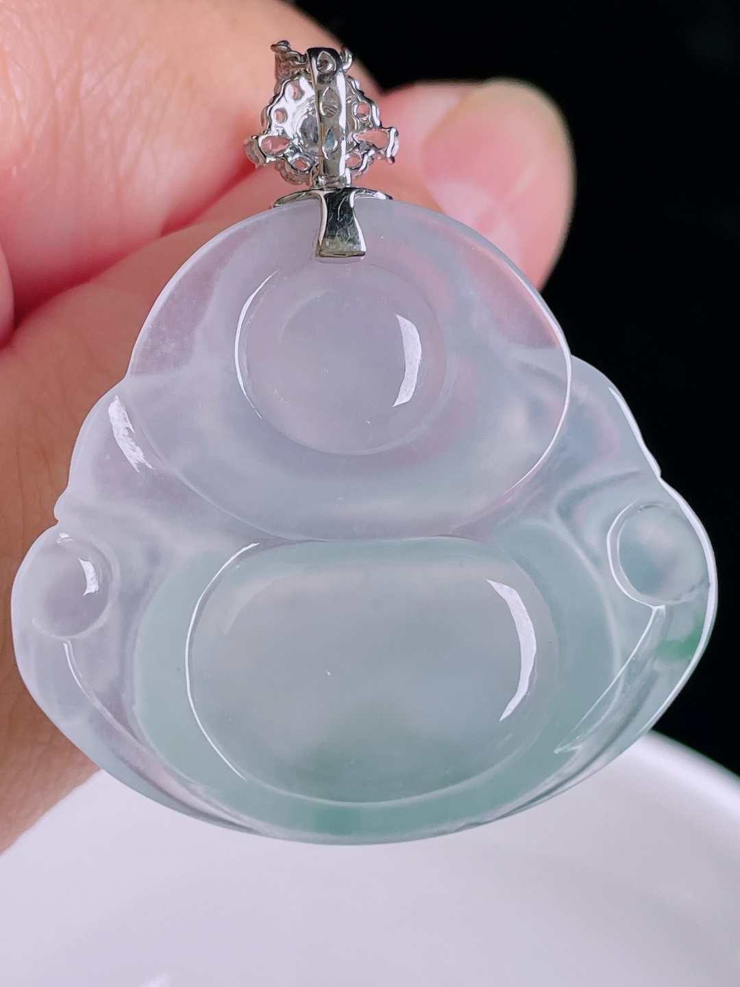 ️飘花佛公，18k镶嵌，老种起光，细底通透，尺寸：39.3裸石30.4/34/6.3mm0915