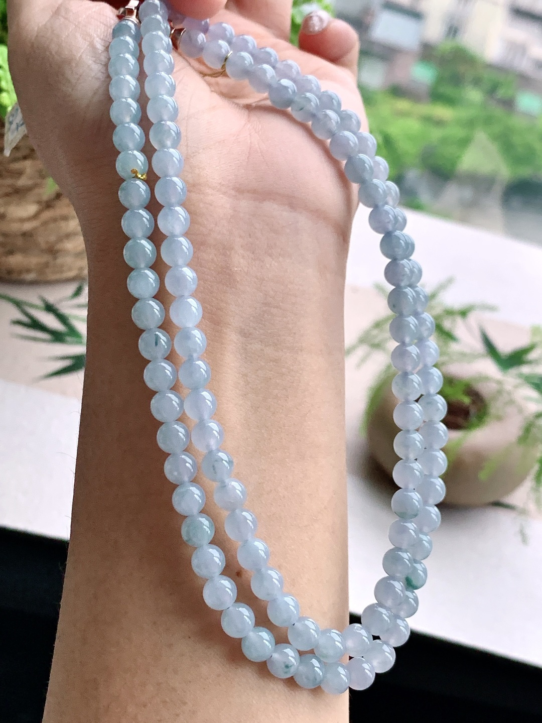 【珠子】️冰紫底珠链圆珠子珠链 【说明】缅甸 性比高 【尺寸】5.8，32cm 【重量】40克