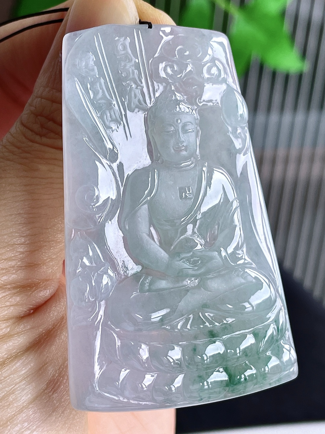【裸石】冰糯种飘花大日佛牌吊坠 【说明】缅甸 无裂 性比高 厚装 【尺寸】63.6-39.3-6 