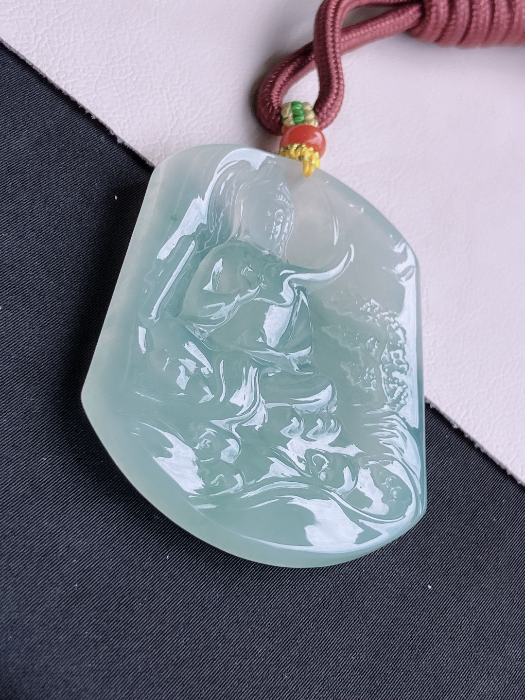 ️，底色观音，晶莹剔透，尺寸54/45/5.8/自然光实拍