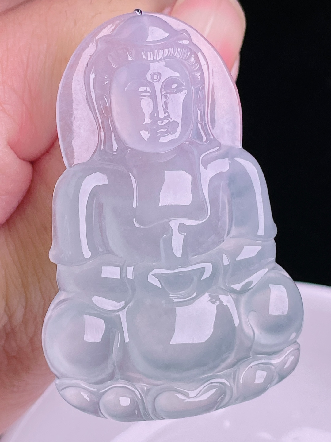 冰种观音，老种起光，细底通透，尺寸：55/37/6.3mm0915
