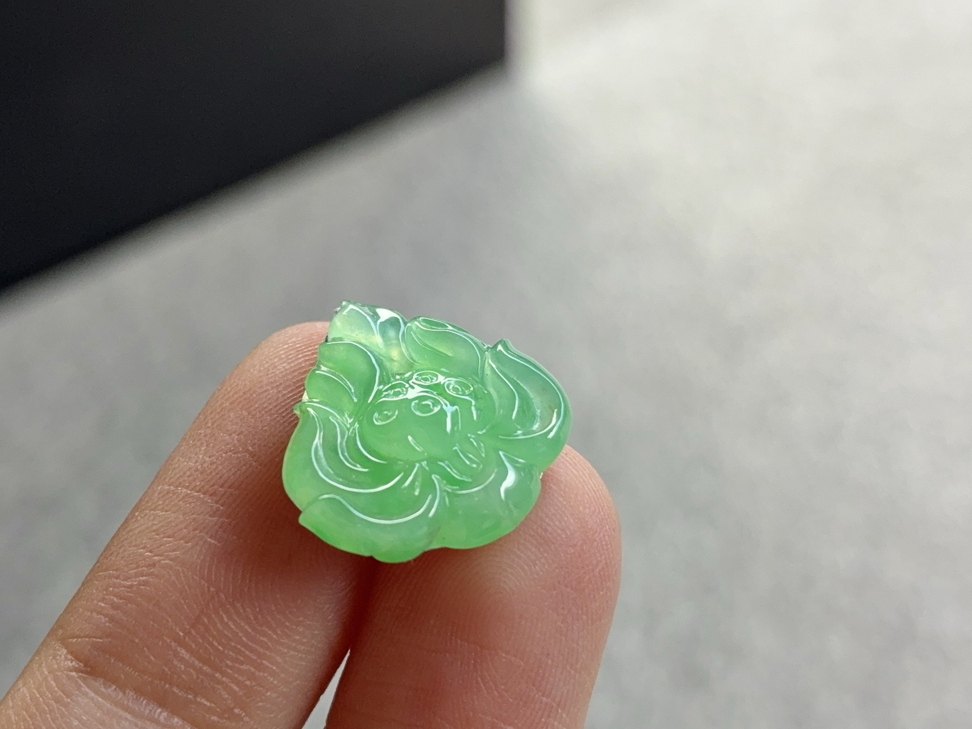 ️ 莲花牌 尺寸：15.5×14.7×3.5