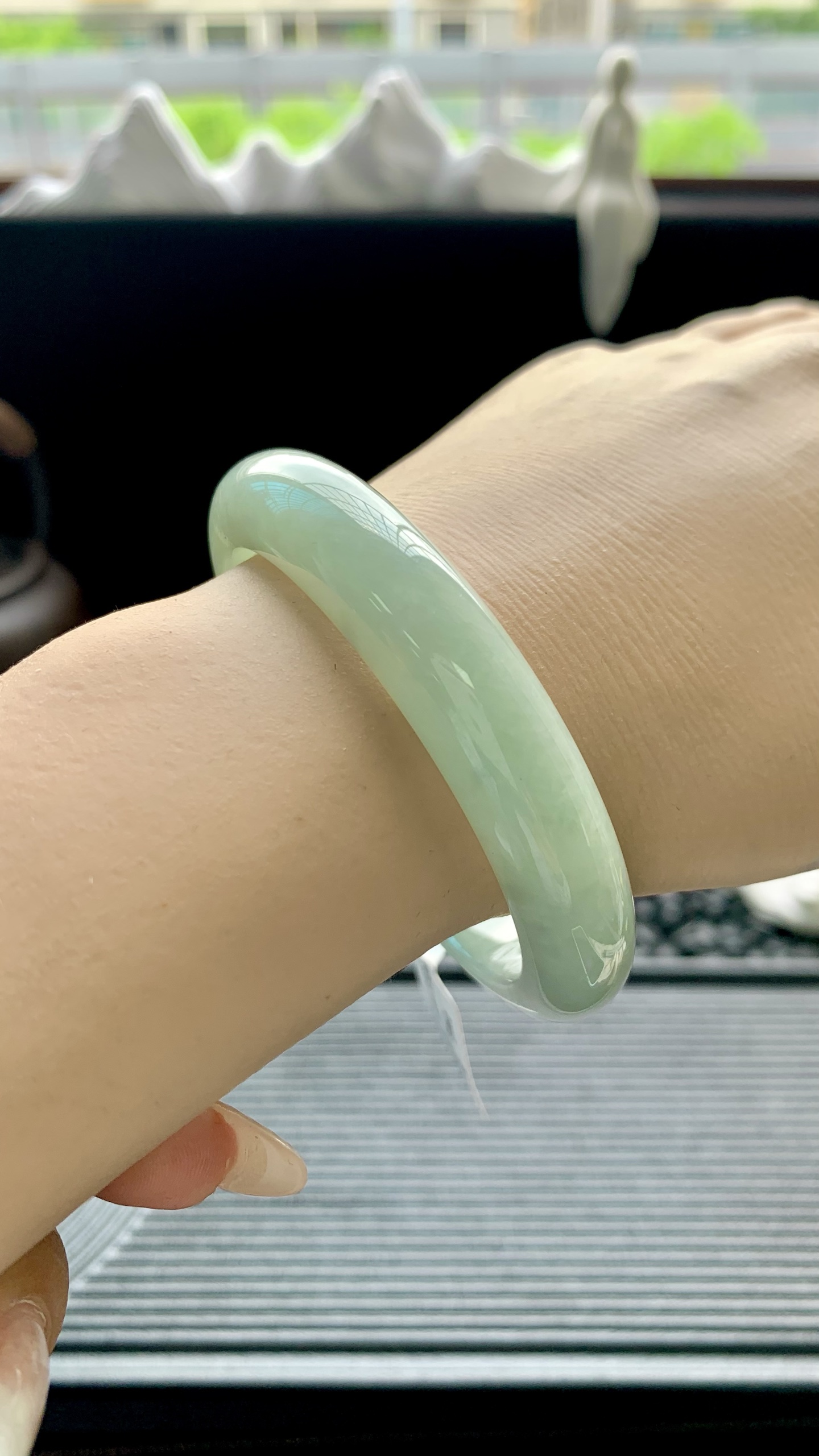 晴绿正圈手镯成品 HYY-1509 尺寸：56-12-8