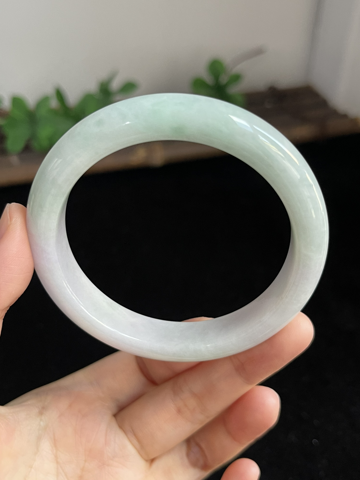 正圈57圈口，翡翠手镯