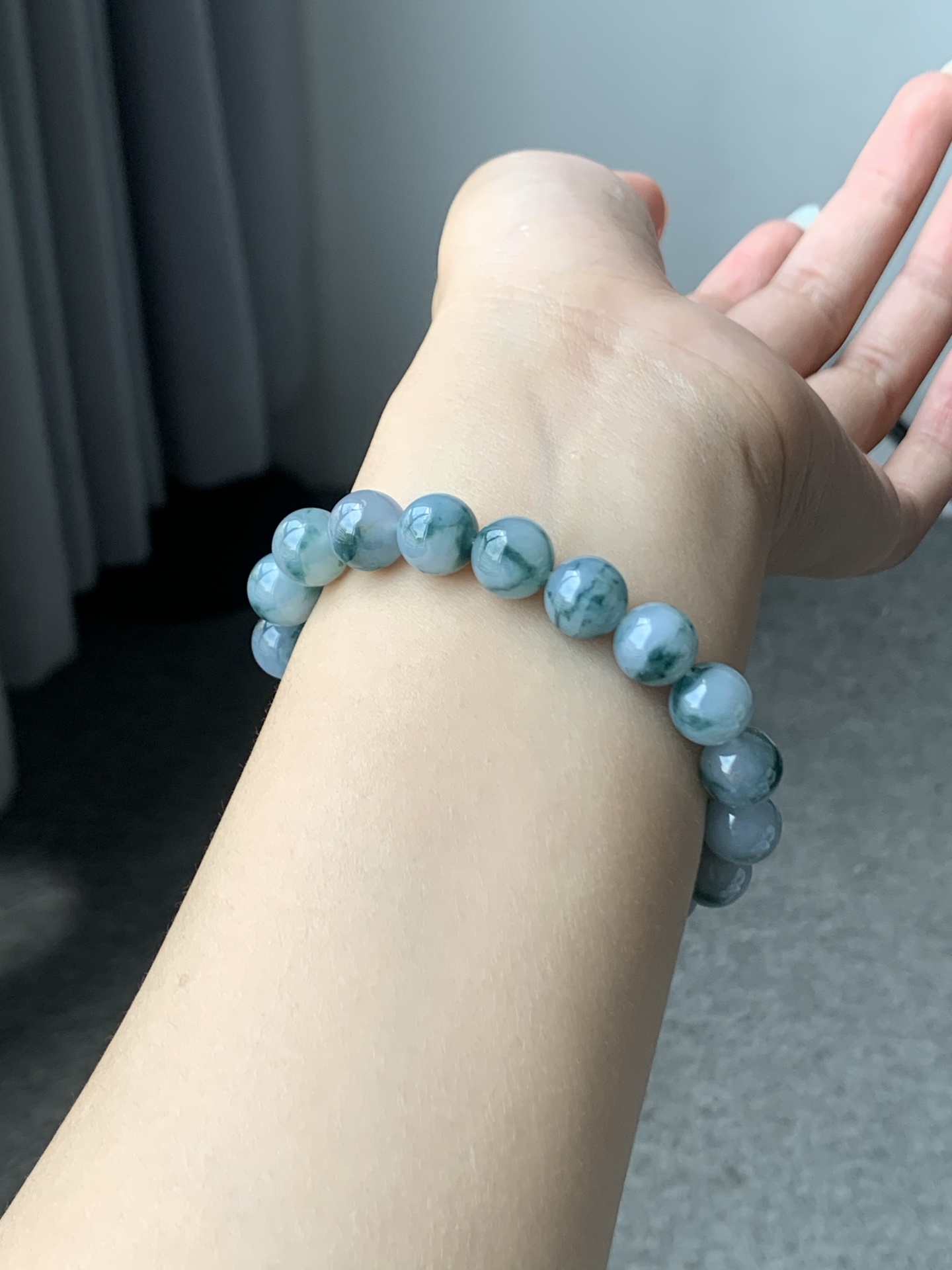 冰胶飘花手链 色泽亮丽 胶润细腻 尺寸10 颗数19【0910L1-178】