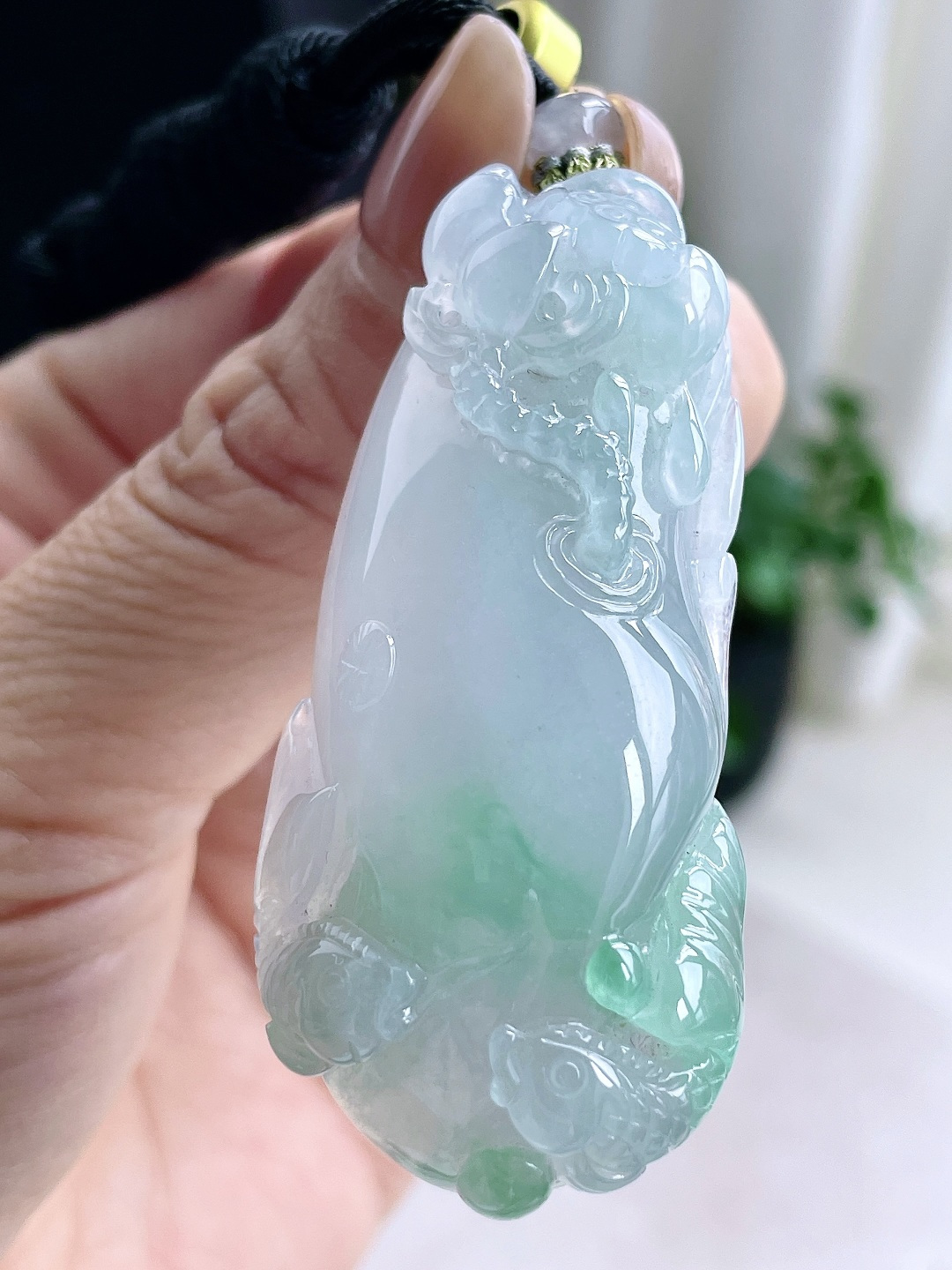 【裸石】冰糯种飘花荷花鱼年年有余吊坠 【说明】缅甸 无裂 性比高 超厚 【尺寸】58.8-27-1