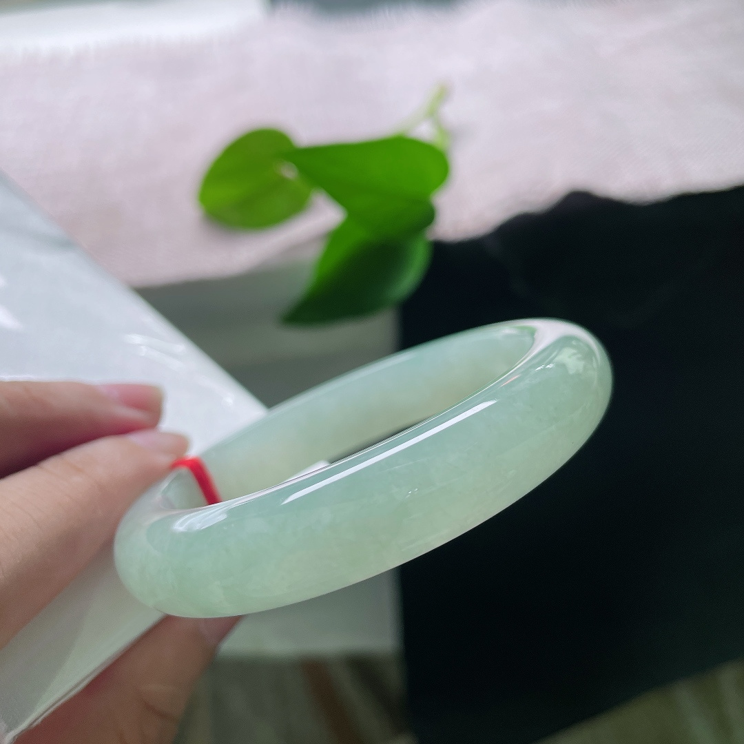 54.6/12.1/8.1，晴底正圈，冰润细腻，优雅大方，贵气，温婉，皮纹，ss58516a