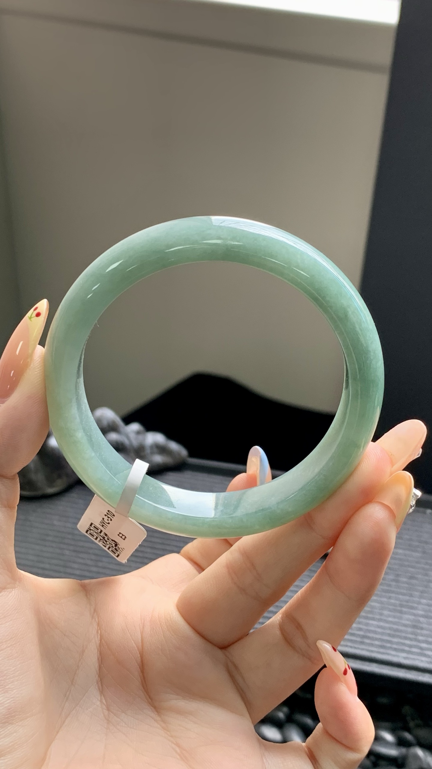 湖水绿正圈手镯成品 HYC-310 尺寸：57-12.5-8