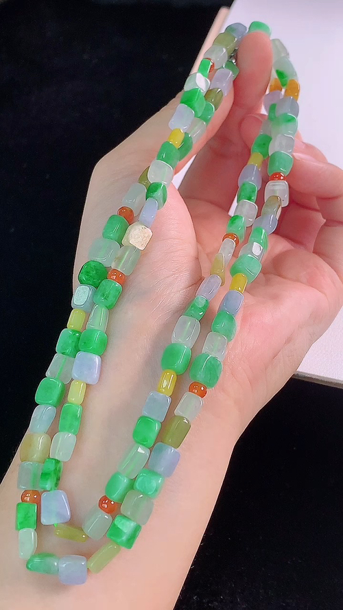 ️多彩原石项链， 尺寸:6.6-5.5-4.7mm 14