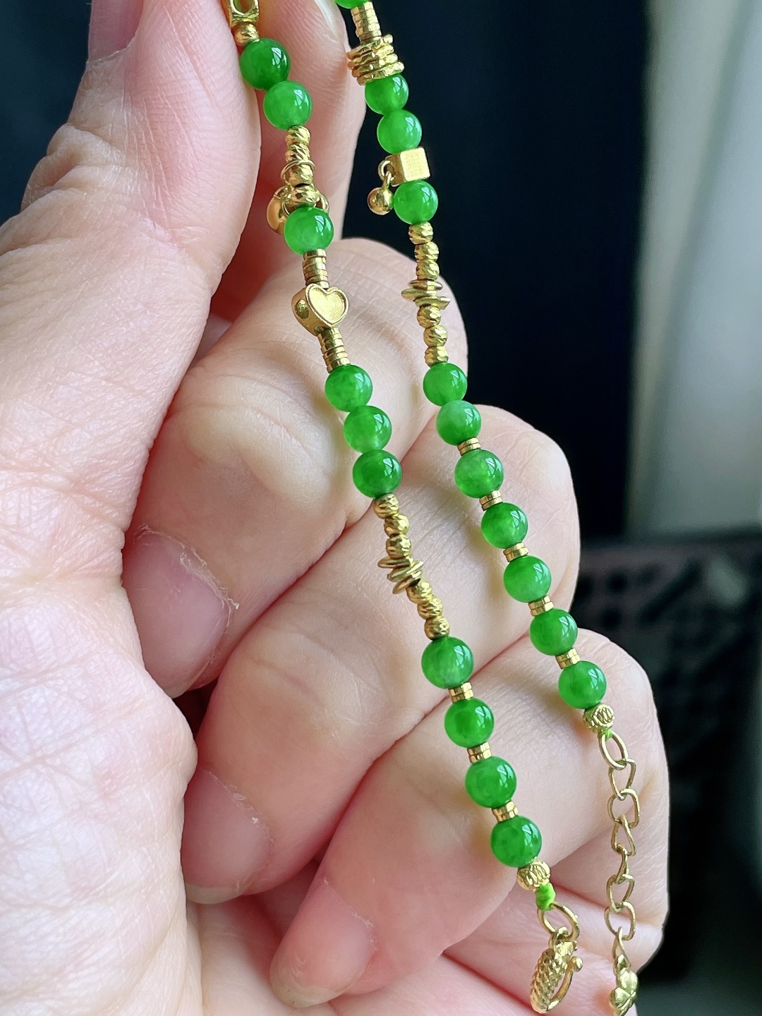 【珠子】冰种阳绿手串圆珠珠子手链 【说明】缅甸 性比高 【尺寸】3.6mm 【重量】4.6克