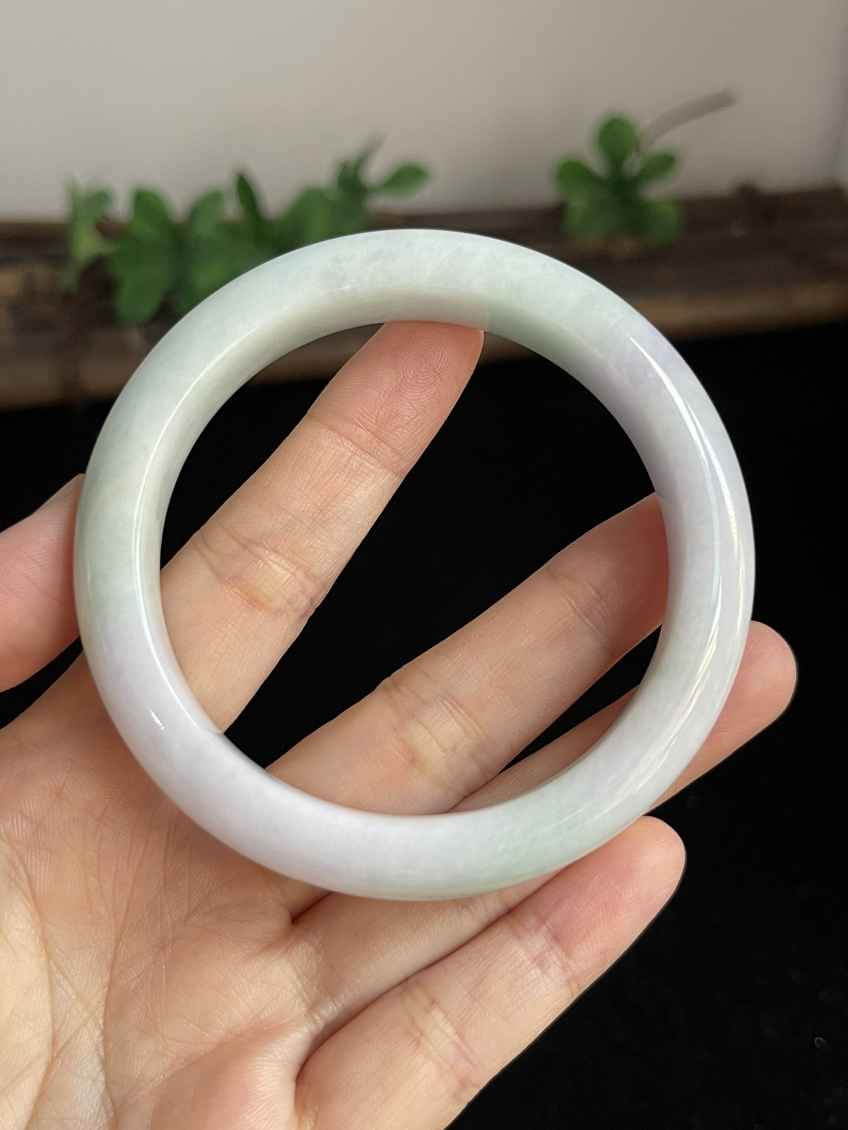 正圈57圈口，翡翠手镯