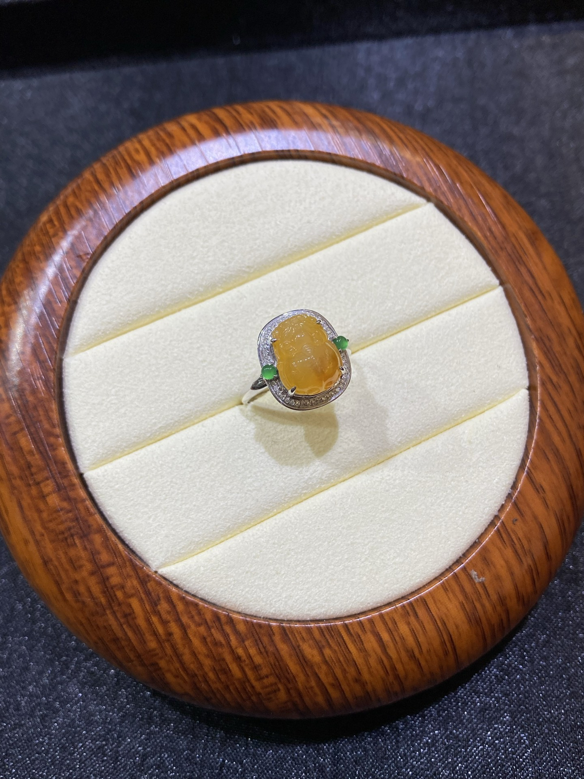 18K冰黄翡貔貅戒指
