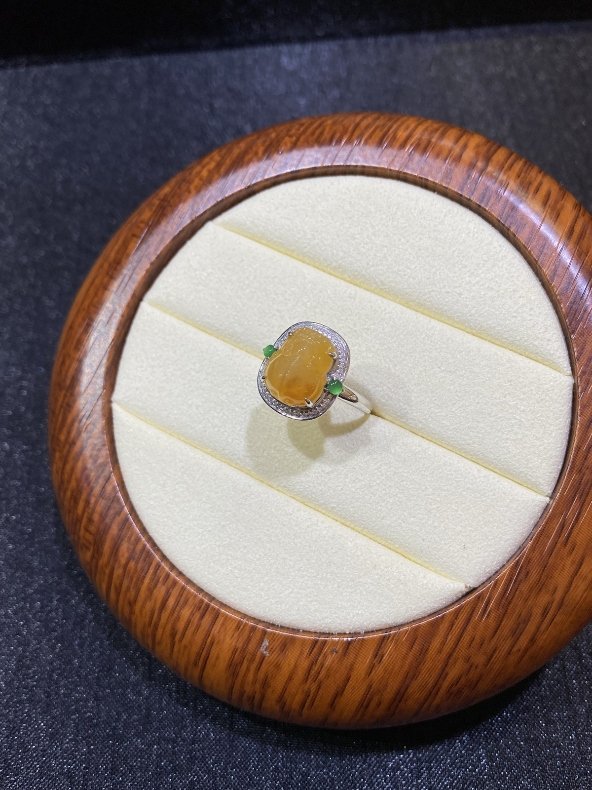 18K冰黄翡貔貅戒指