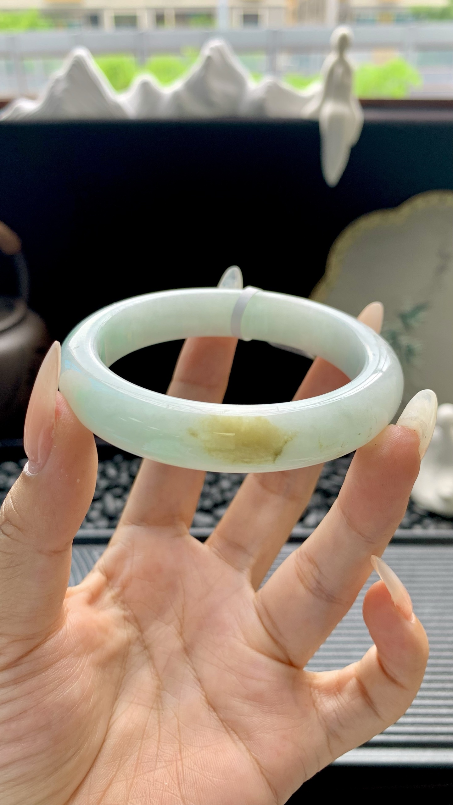 黄加绿正圈手镯成品 HY-6135 尺寸：55-12-8.5