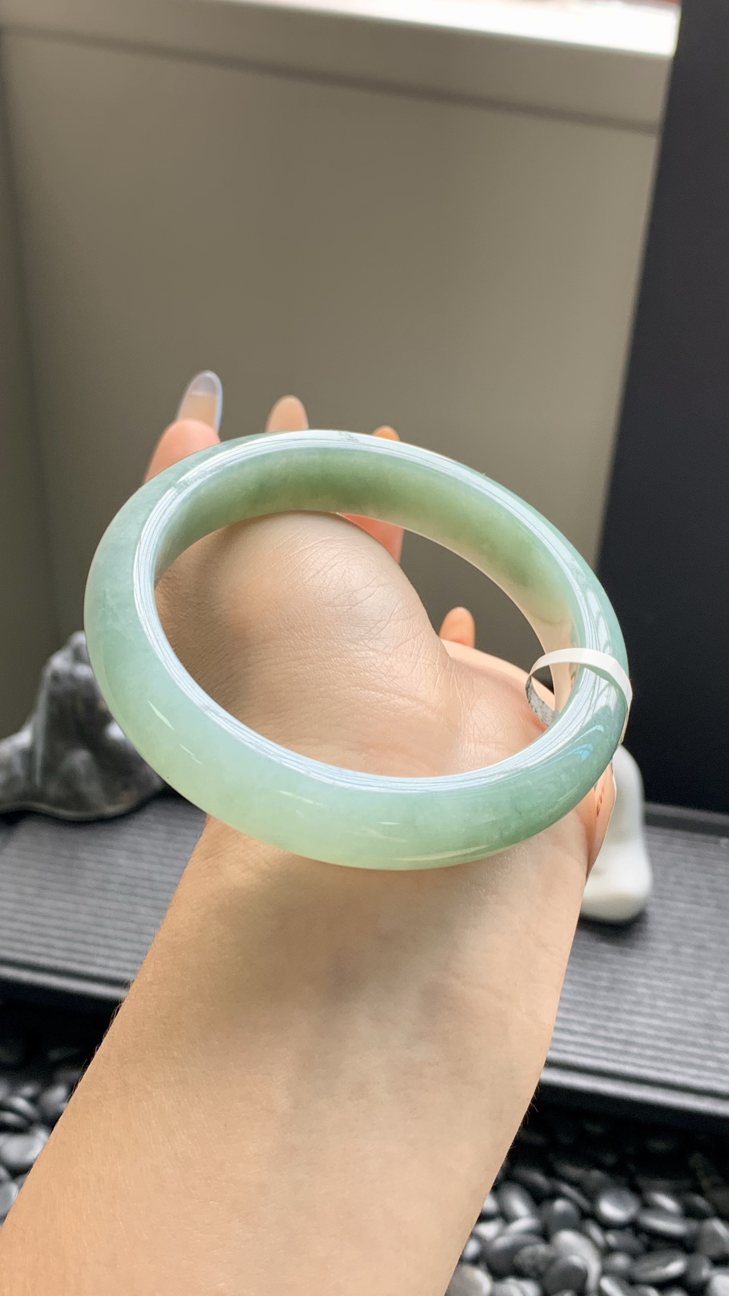湖水绿正圈手镯成品 HYC-111 尺寸：57-12.5-8