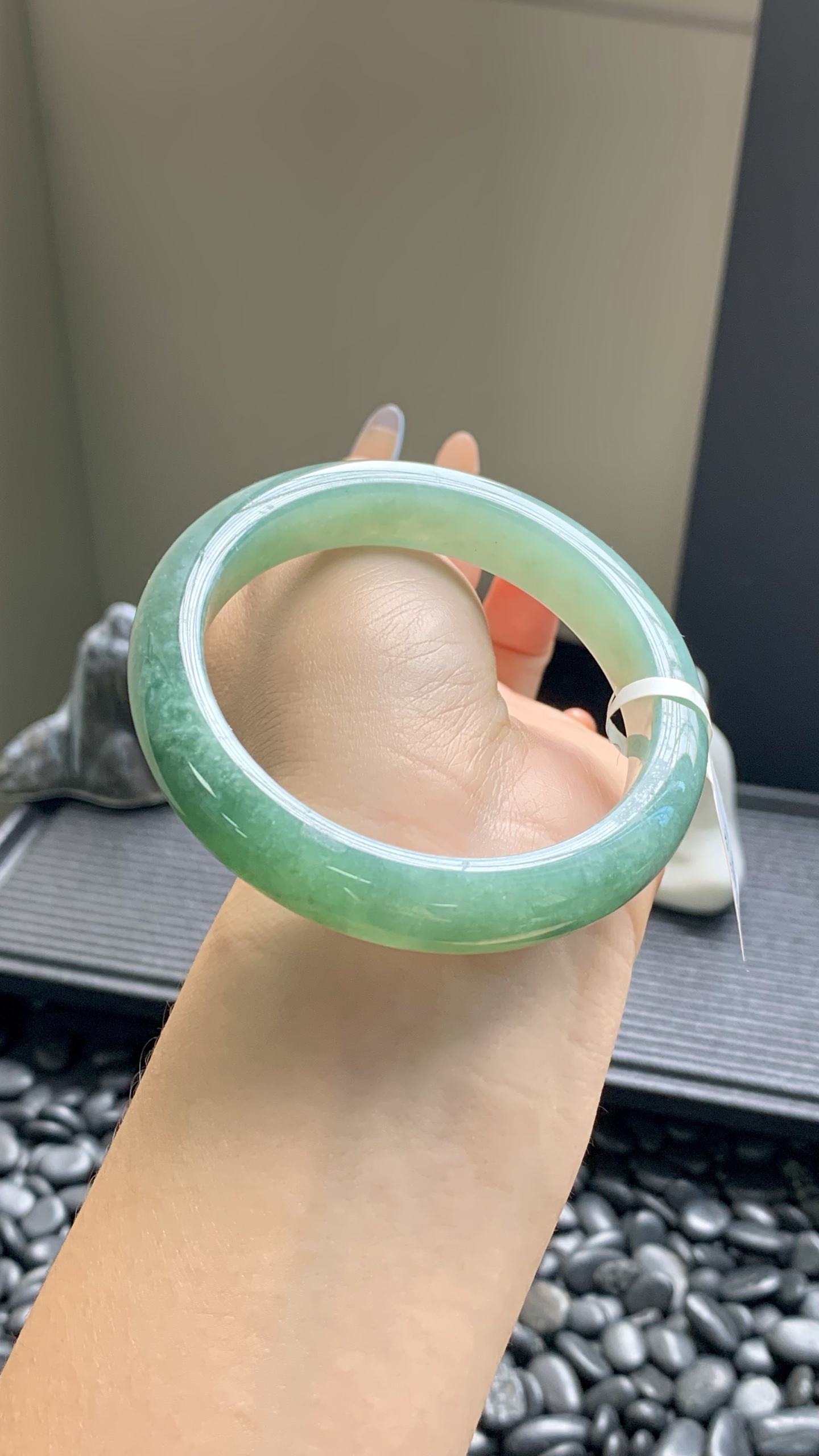 湖水绿正圈手镯成品 HYC-84 尺寸：56-12-8