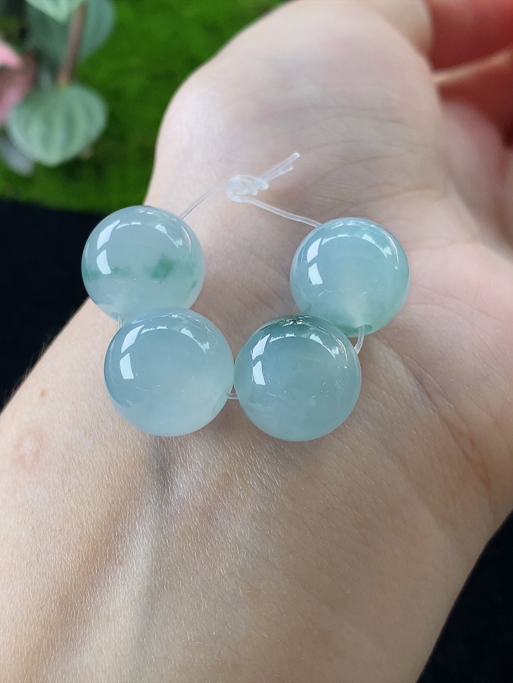 冰飘花玉珠一首，尺寸12.1-12.5mm, 916gyf8