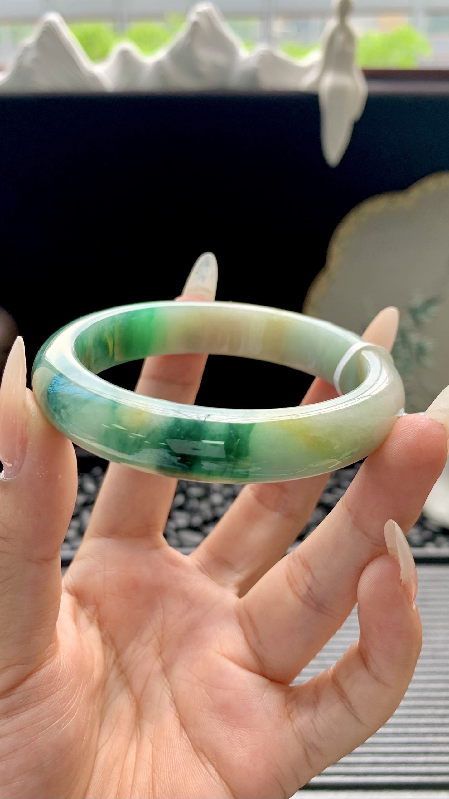 黄加绿飘花正圈手镯成品 HYY-9687 尺寸：55-12-8