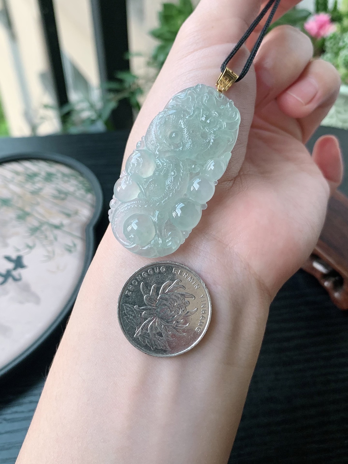 18k金镶嵌老坑冰种胶感白月光龙/凤吊坠 裸石尺寸:50.3-24.6-5.8mm