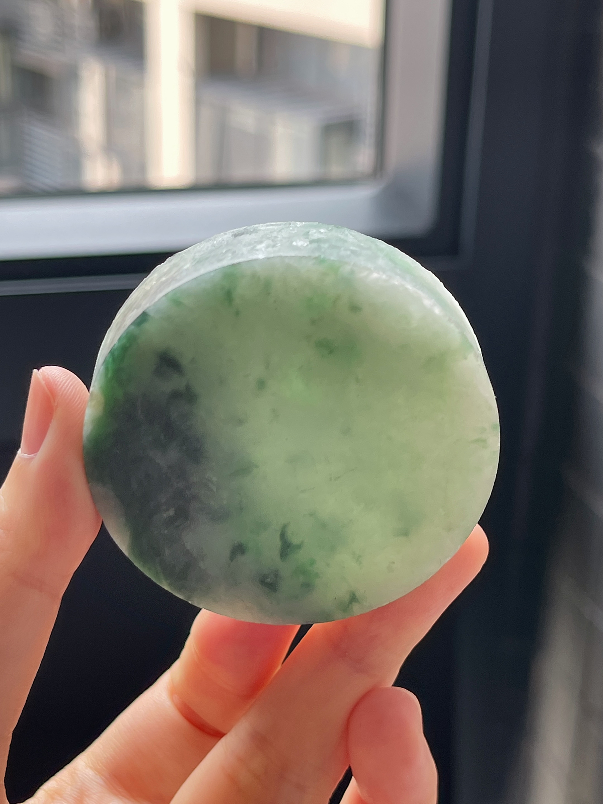 翡翠糯化飘花镯心
