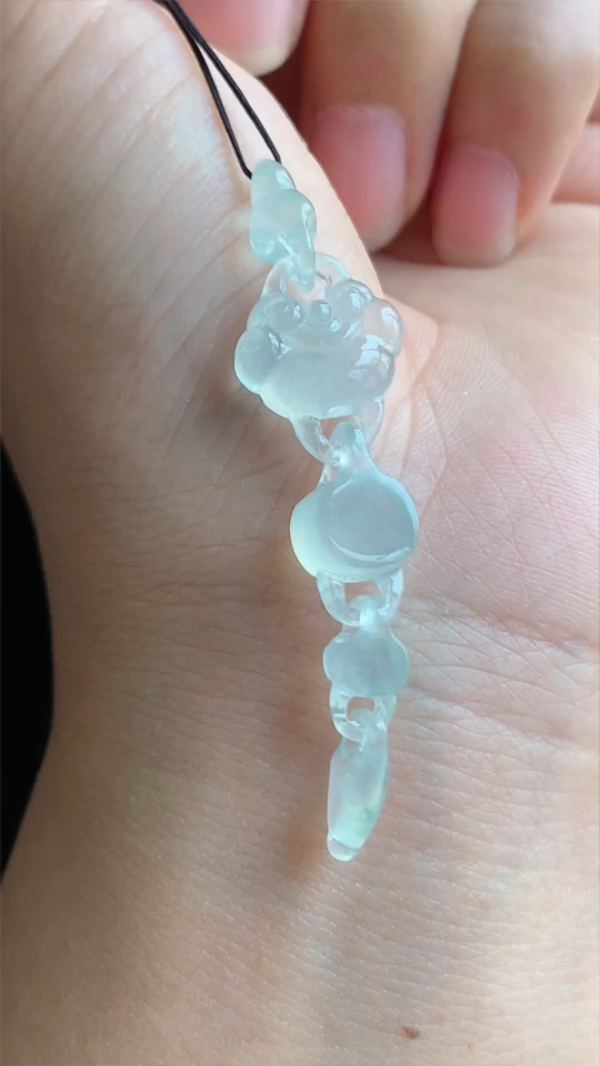 ️翡翠精品，如意链子，冰种 尺寸55-13.2-5.8 aa916
