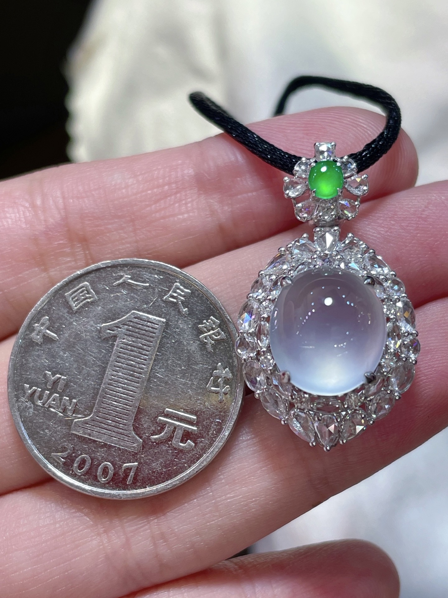 ️ 高端货 精品翡翠冰种蛋面吊坠，无裂，料子饱满水润，种水 18k金镶嵌，款式时尚，12.3-11