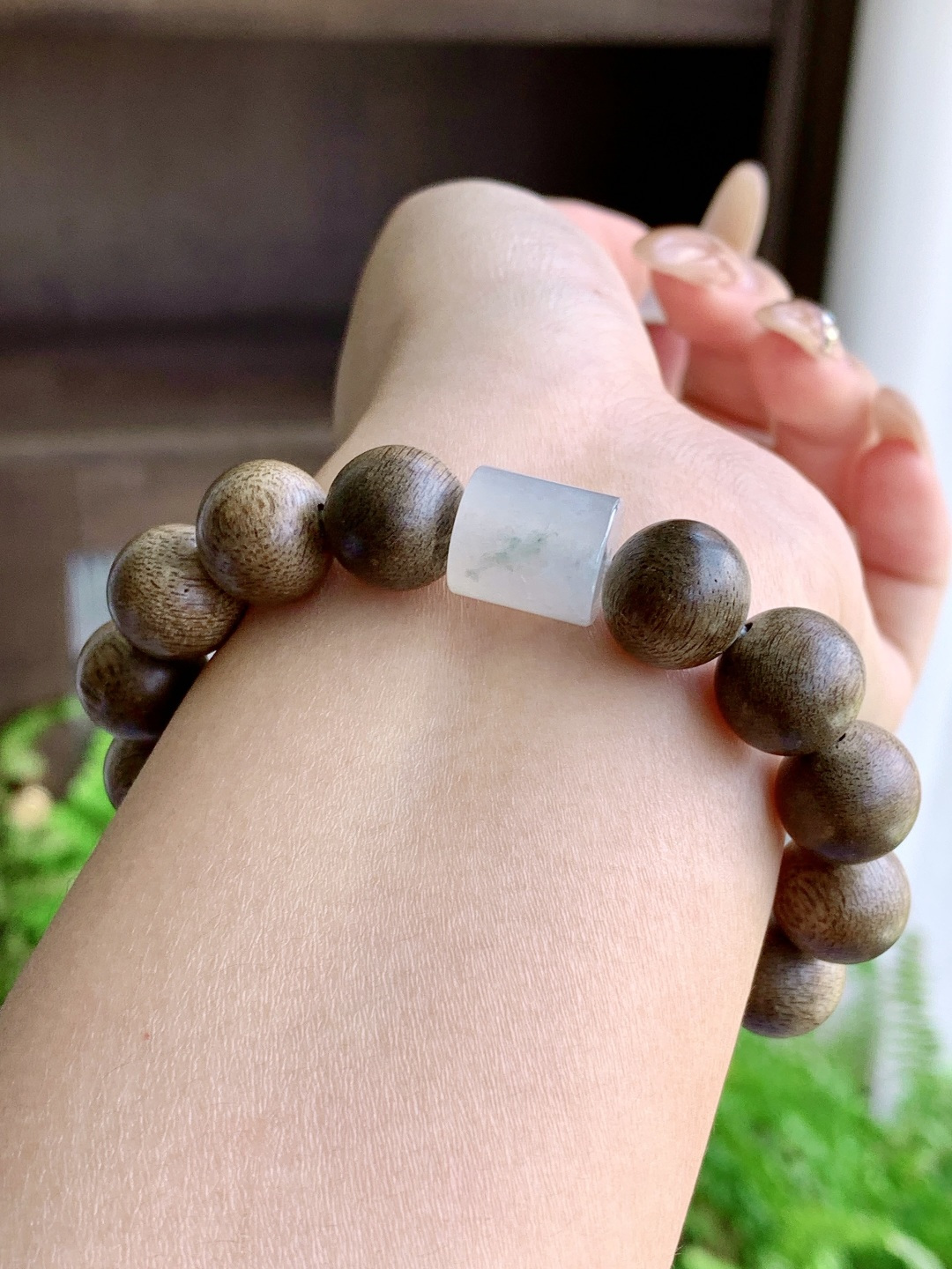 【珠子】🫧冰种飘花路路通手链筒珠手链檀木手链 【说明】缅甸 性比高 【尺寸】12.5-11.3mm 【重量】15.7克