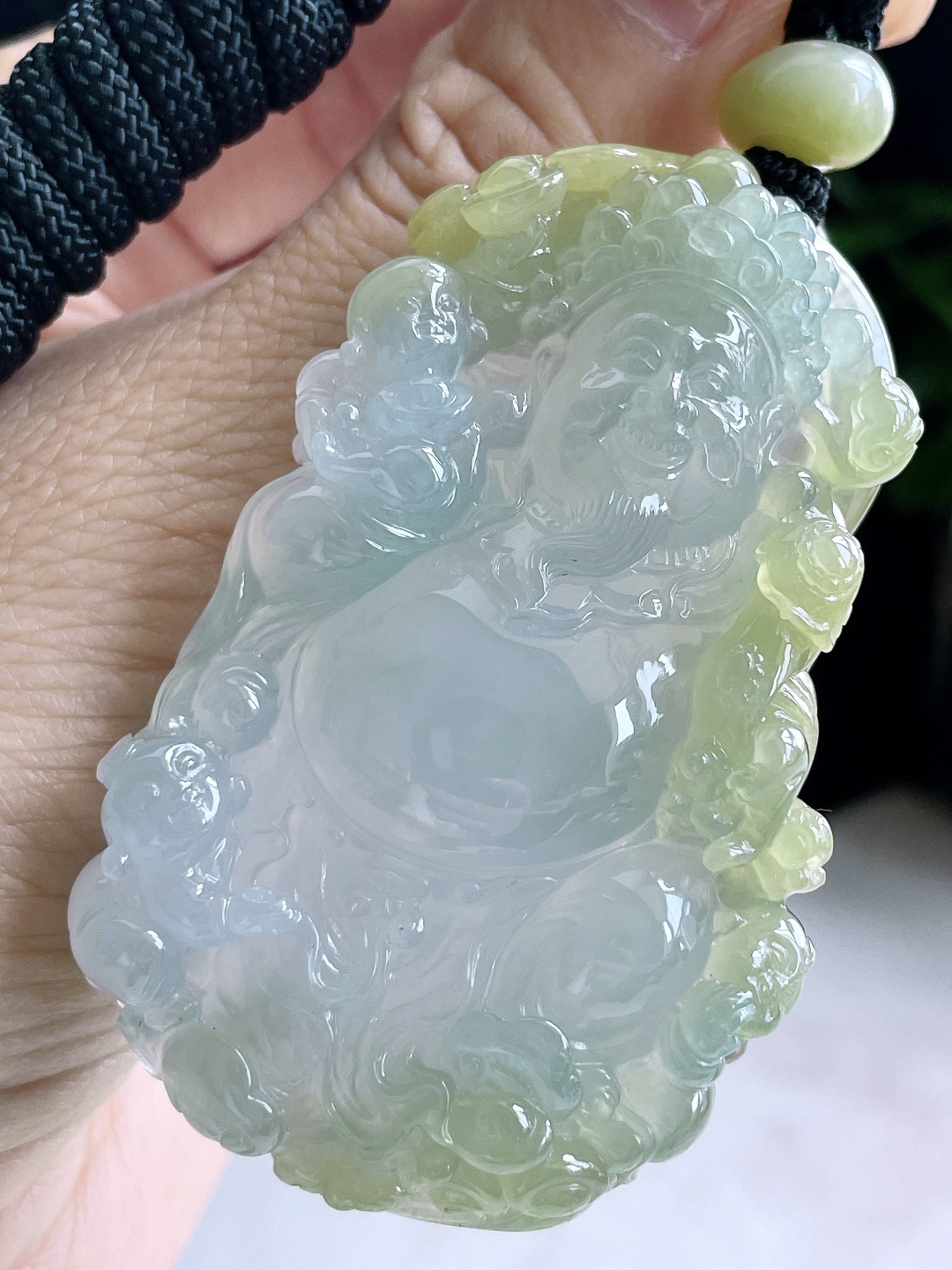 【裸石】冰种飘黄翡多子财神爷牌吊坠 【说明】缅甸 无裂 性比高 超厚 【尺寸】65.6-41.5-11 【重量】63.2克