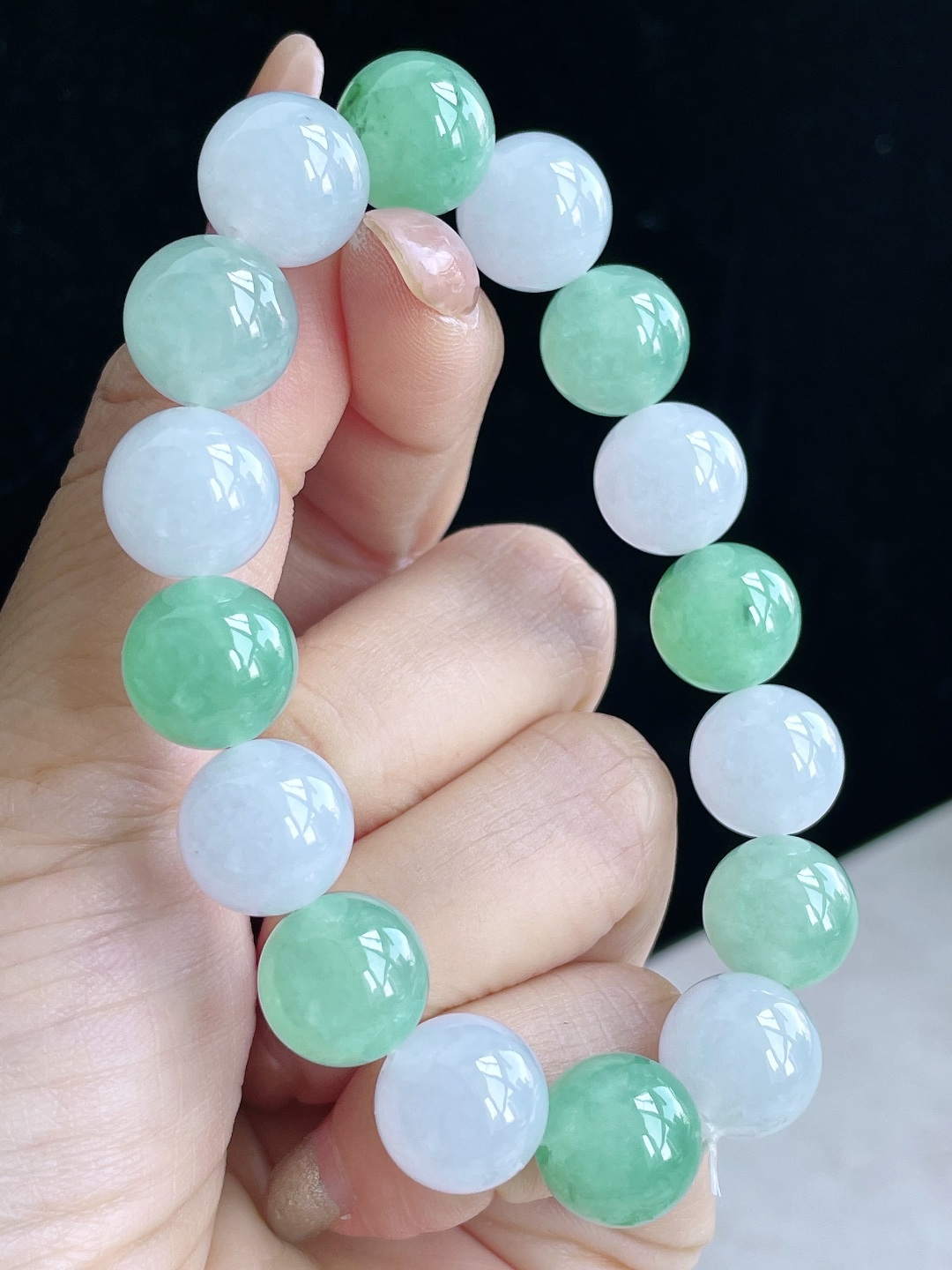 【珠子】冰双彩手串圆珠珠子手串 【说明】缅甸 性比高 晴水 【尺寸】12.3mm 【重量】52.7克