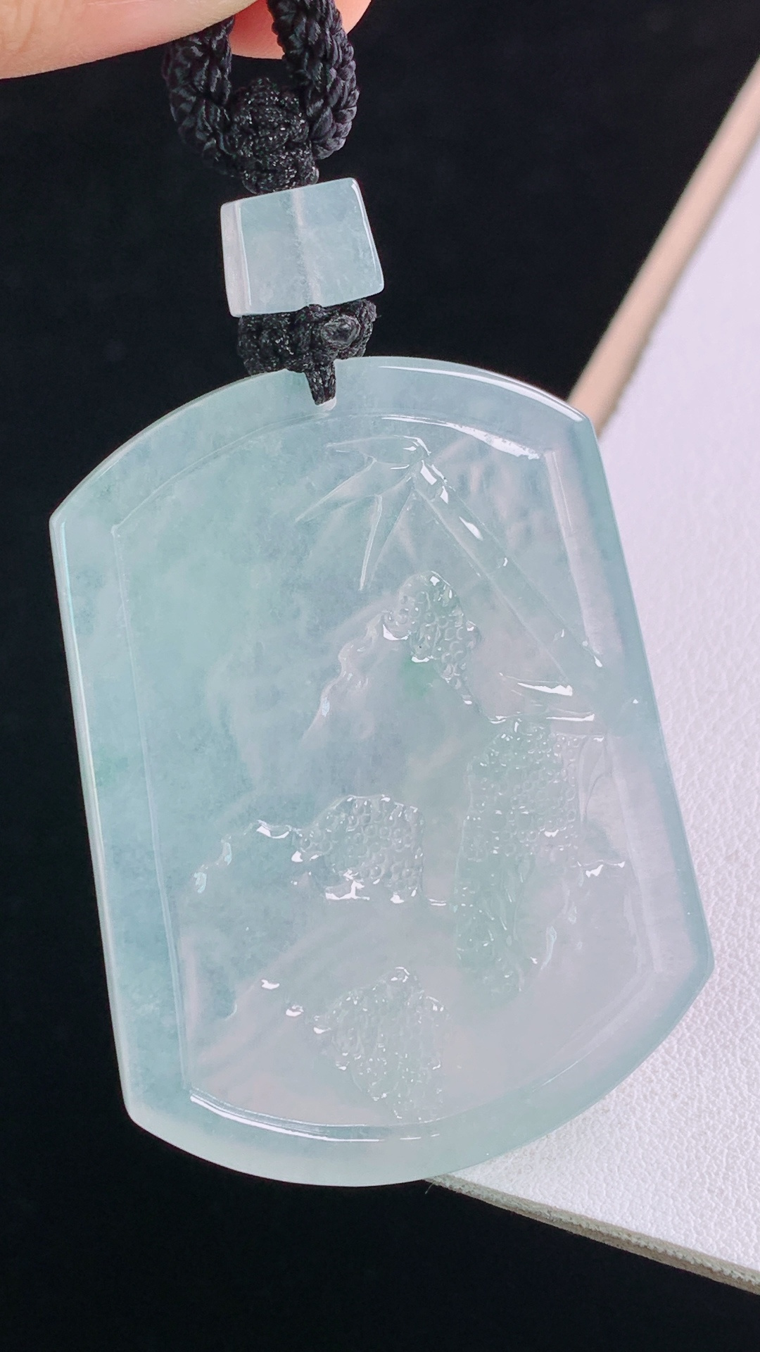 ️高品质 冰种山水牌 种水，清透起光，无裂，尺寸:52.4-39.5-5.3mm 14