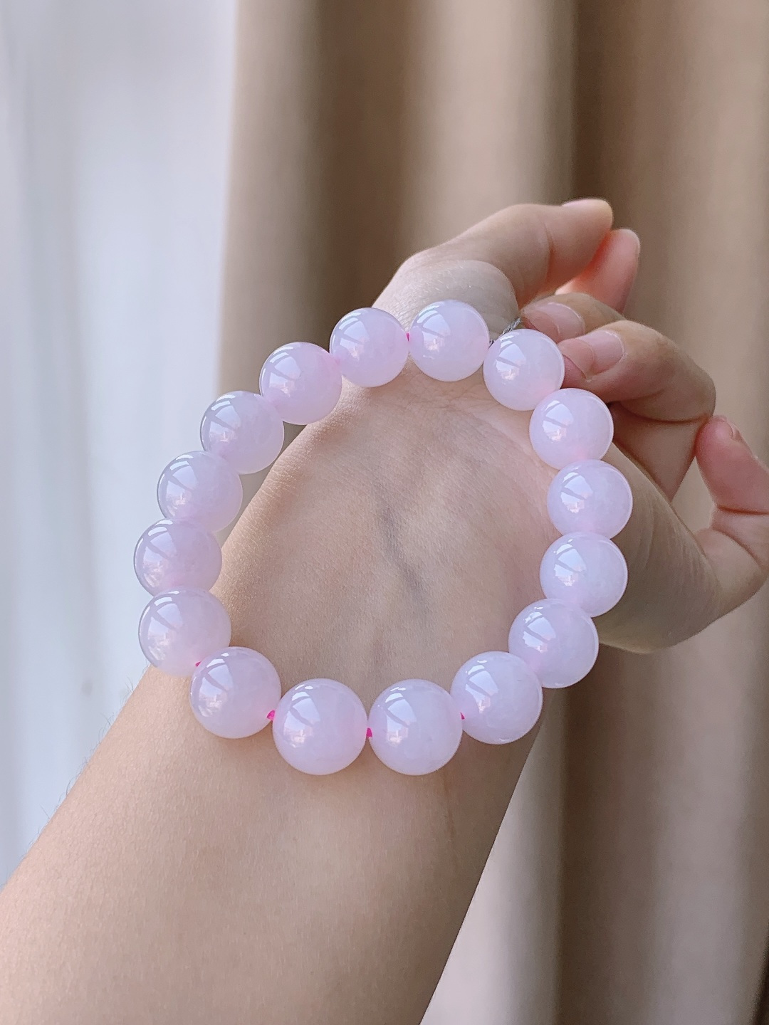 【珠子】手串圆珠珠子手串 【说明】缅甸 性比高 粉紫色 【尺寸】12.5mm 【重量】53克