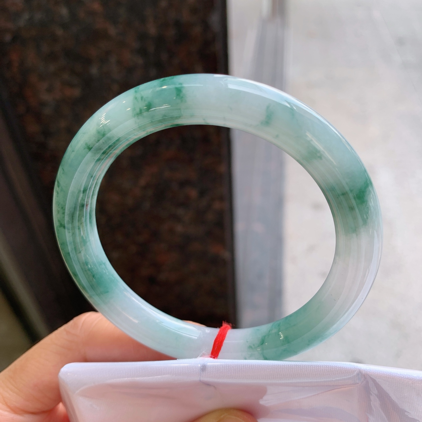 圆条飘花 微细纹 尺寸：56.3/10.1 细腻