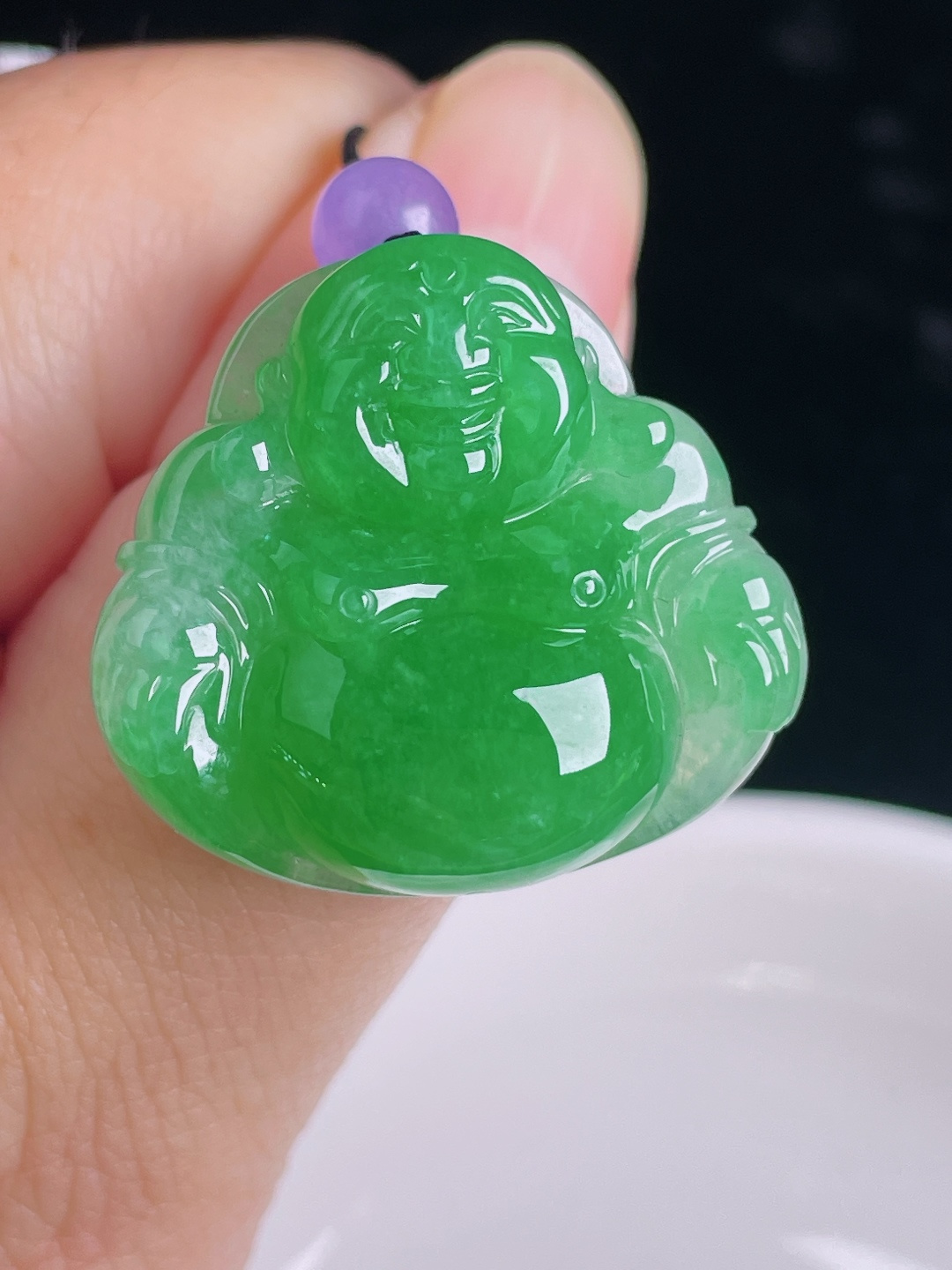 冰绿佛公，老种起光，细底通透，尺寸：26.5/28.7/8.6mm0917