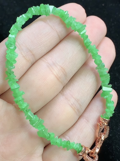 满绿随形手串，尺寸4.8-3.2-2.0mm，j17YY