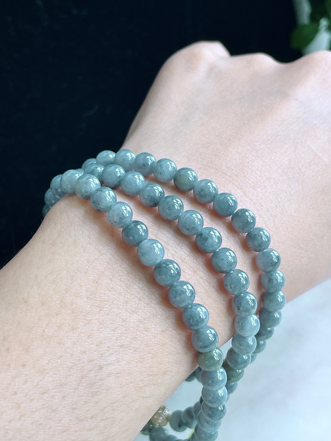 【珠子】冰乌鸡珠链圆珠珠子珠链【说明】缅甸 性比高  【尺寸】6.2mm，33cm【重量】45克【】