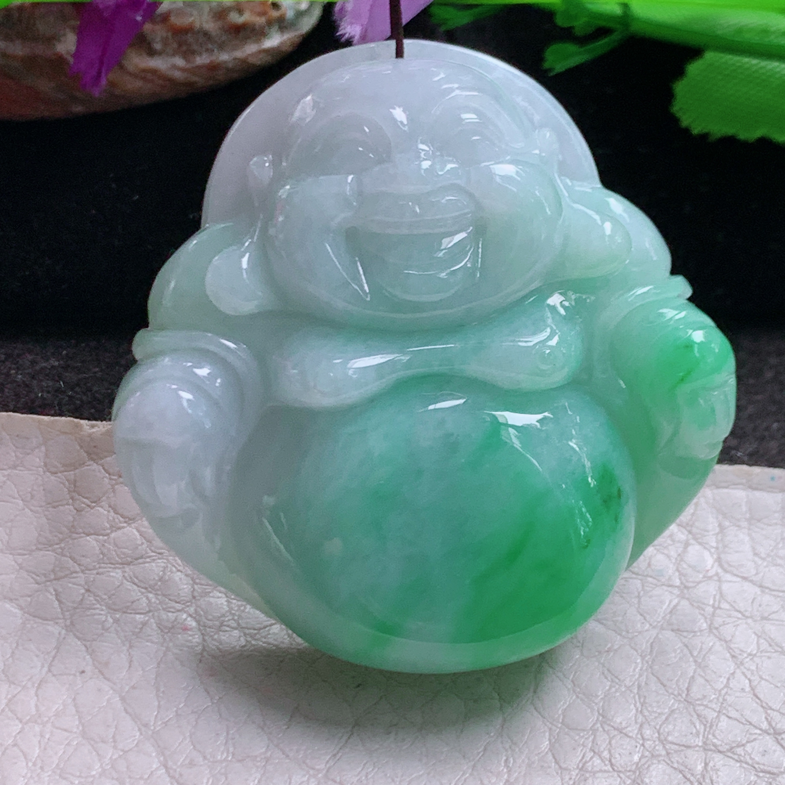 zen实拍47*47.6*12.5缅甸翡翠a货精雕饱满辣绿大佛公 弥勒佛玉挂件 毛衣坠
