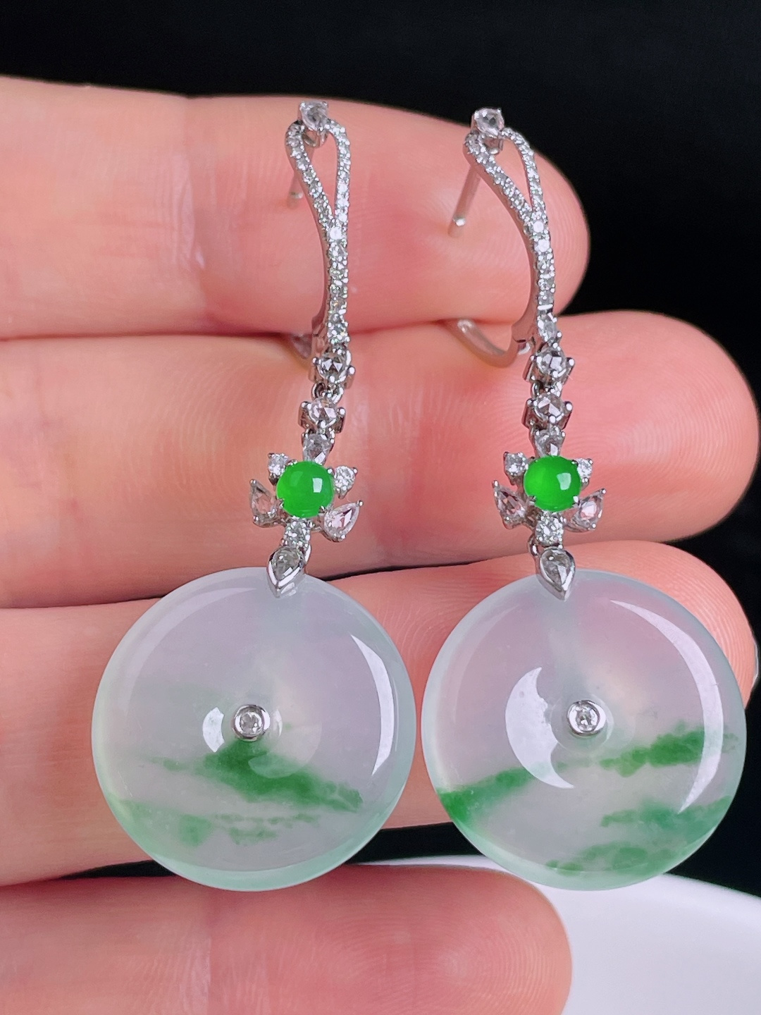 ️飘花耳坠，18k镶嵌，老种起光，细底通透，尺寸：45裸石18.6/4.8mm0917