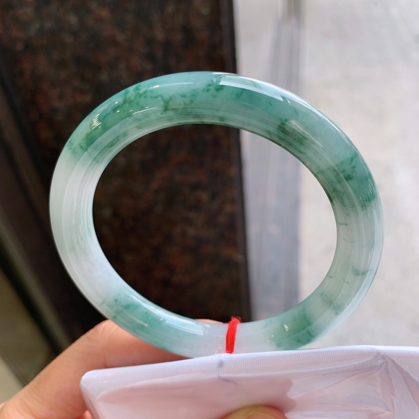 圆条飘花 微细纹 尺寸：56.3/10.1 细腻