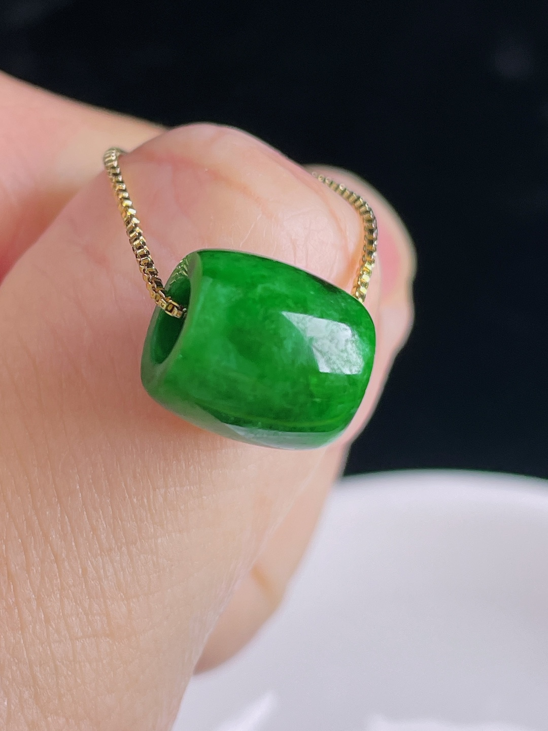 ️辣绿路路通，老种起光，细底通透，尺寸：11.3/10.7mm0917