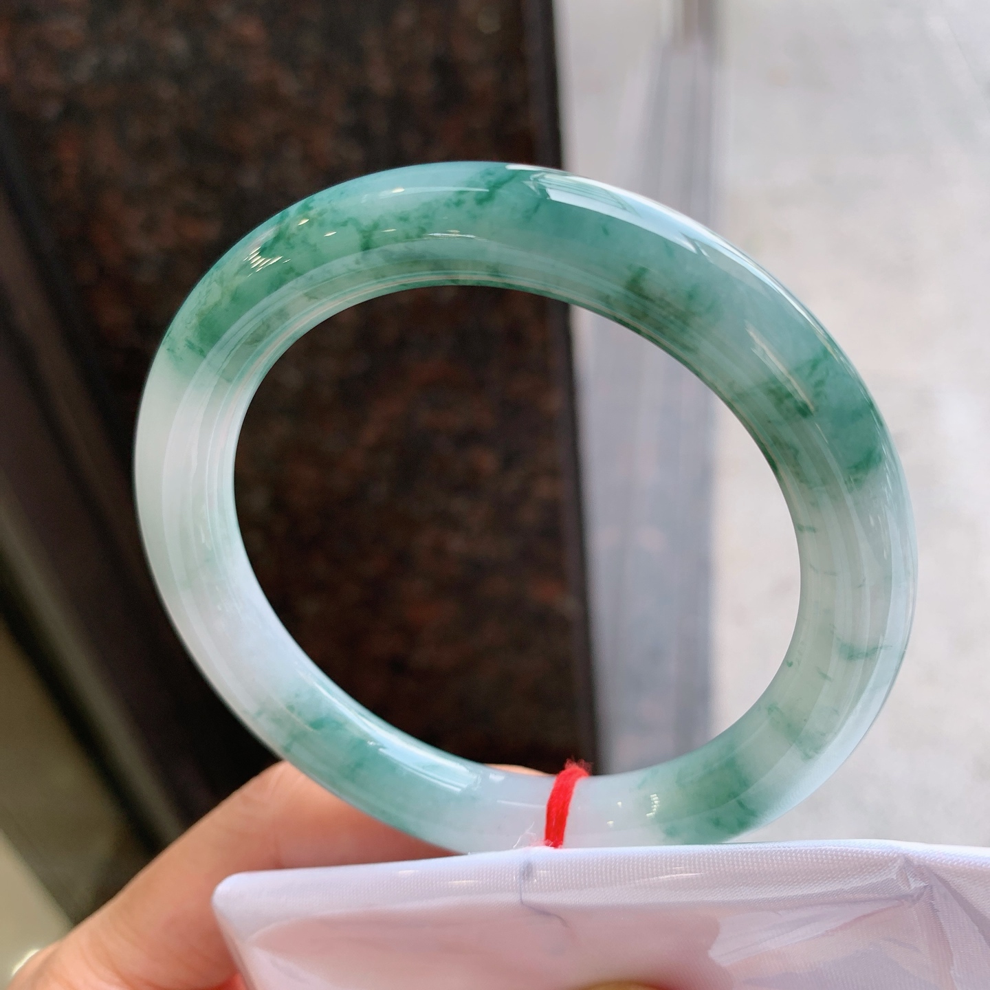 圆条飘花 微细纹 尺寸：56.3/10.1 细腻
