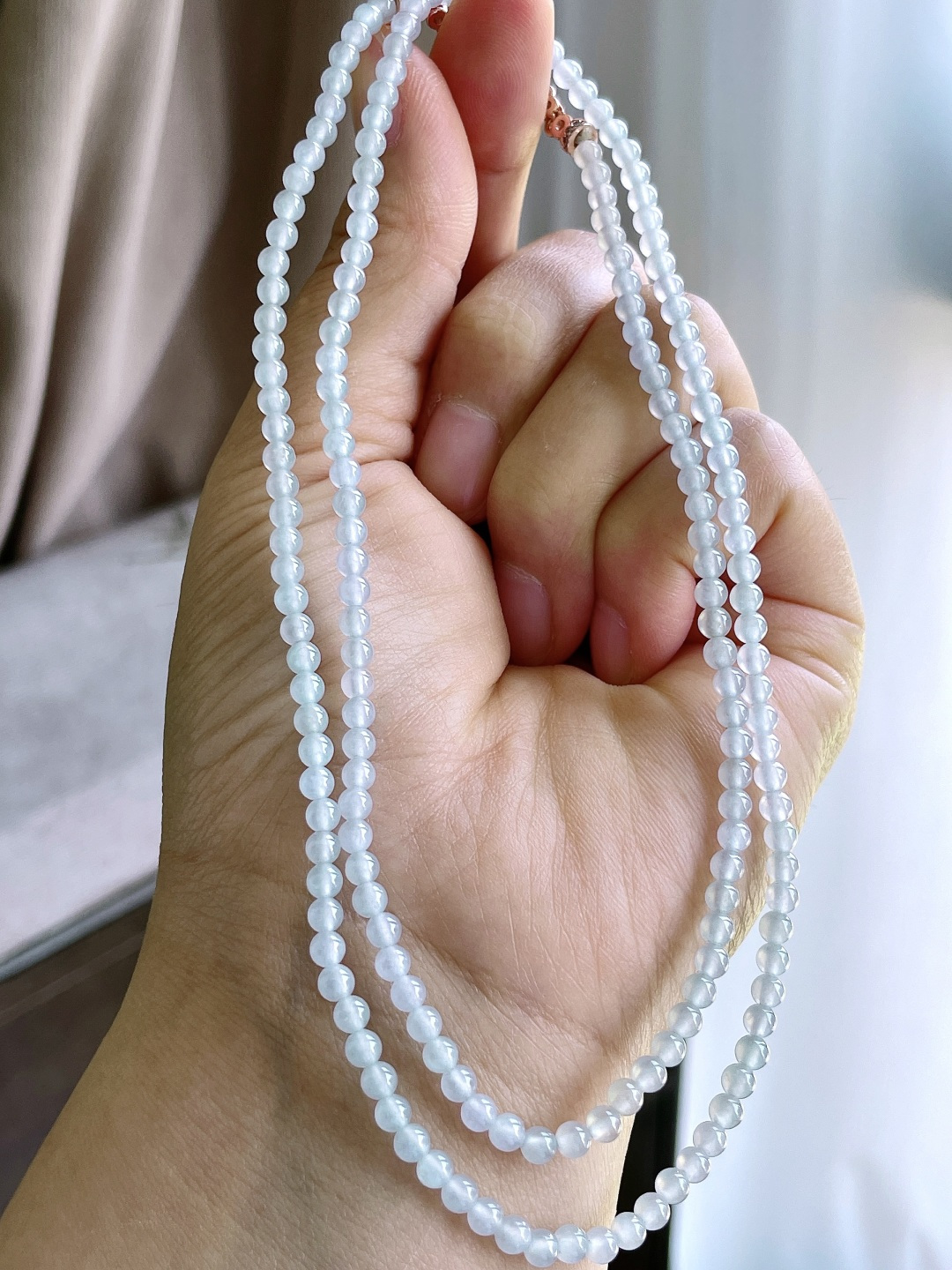 【珠子】白冰珠链圆珠珠子珠链 【说明】缅甸 性比高 【尺寸】3.6mm 33cm 【重量】15.6克