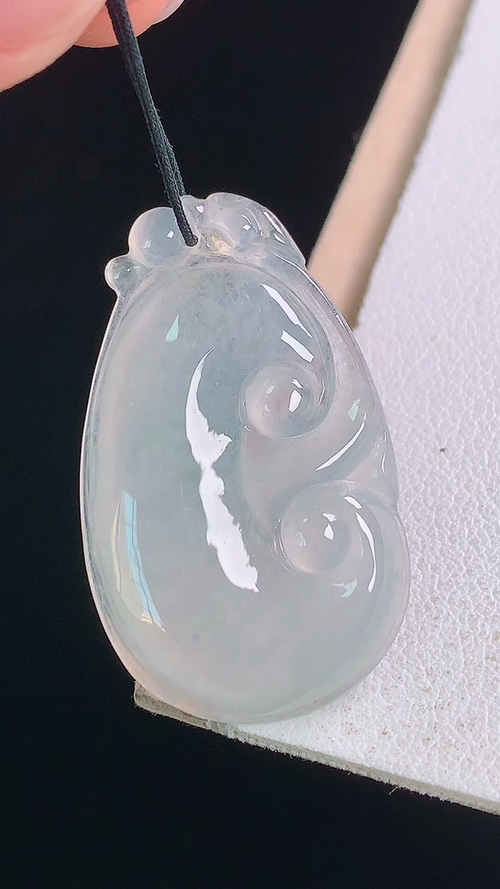 ️冰种如意，无裂，尺寸:32.0-19.3-3.8mm 14