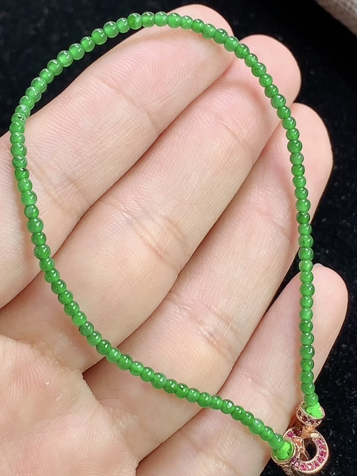 满绿玉珠手串，尺寸2.4mm，j18zwy