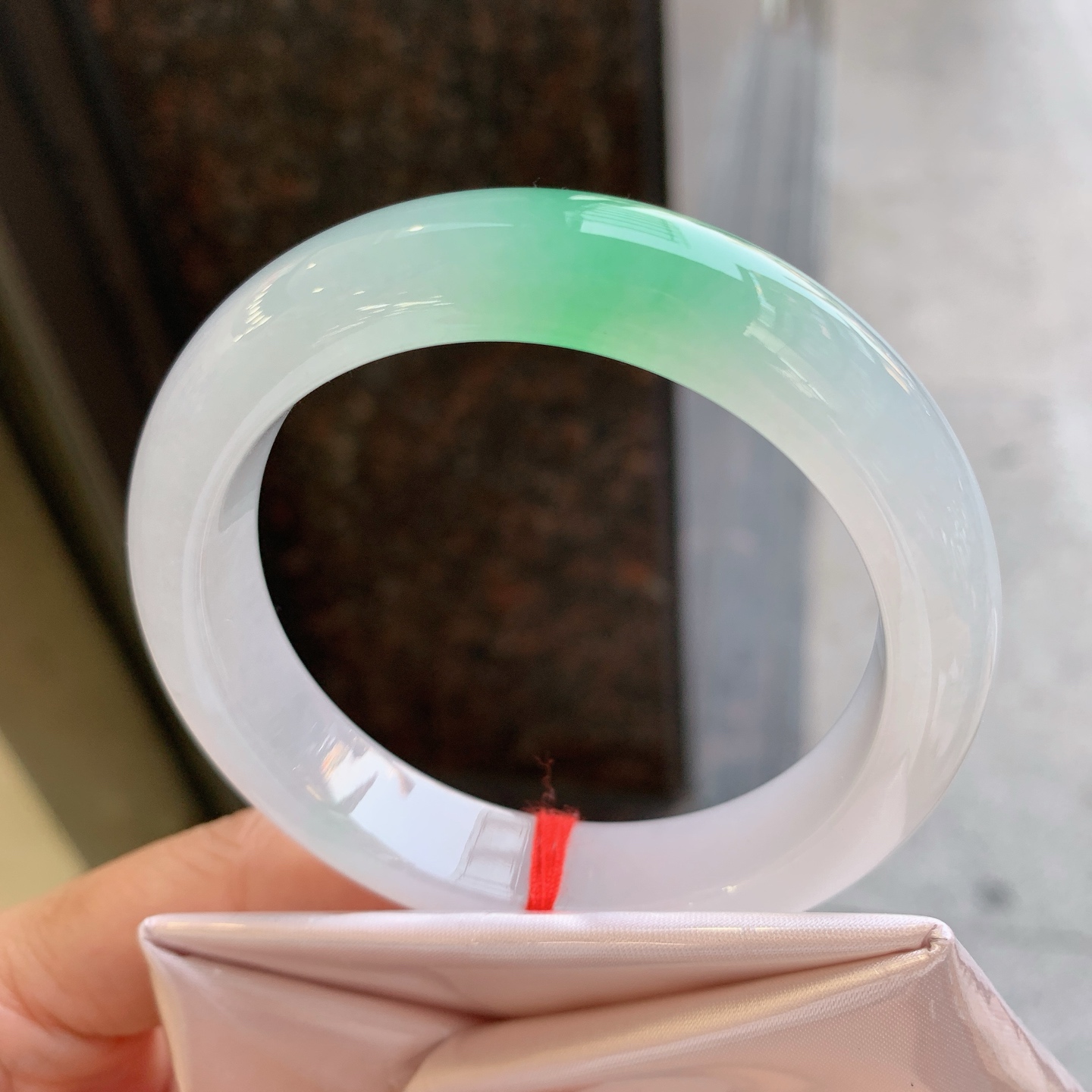 正圈冰飘绿 微纹 尺寸：56/12.3/9.2 色清爽