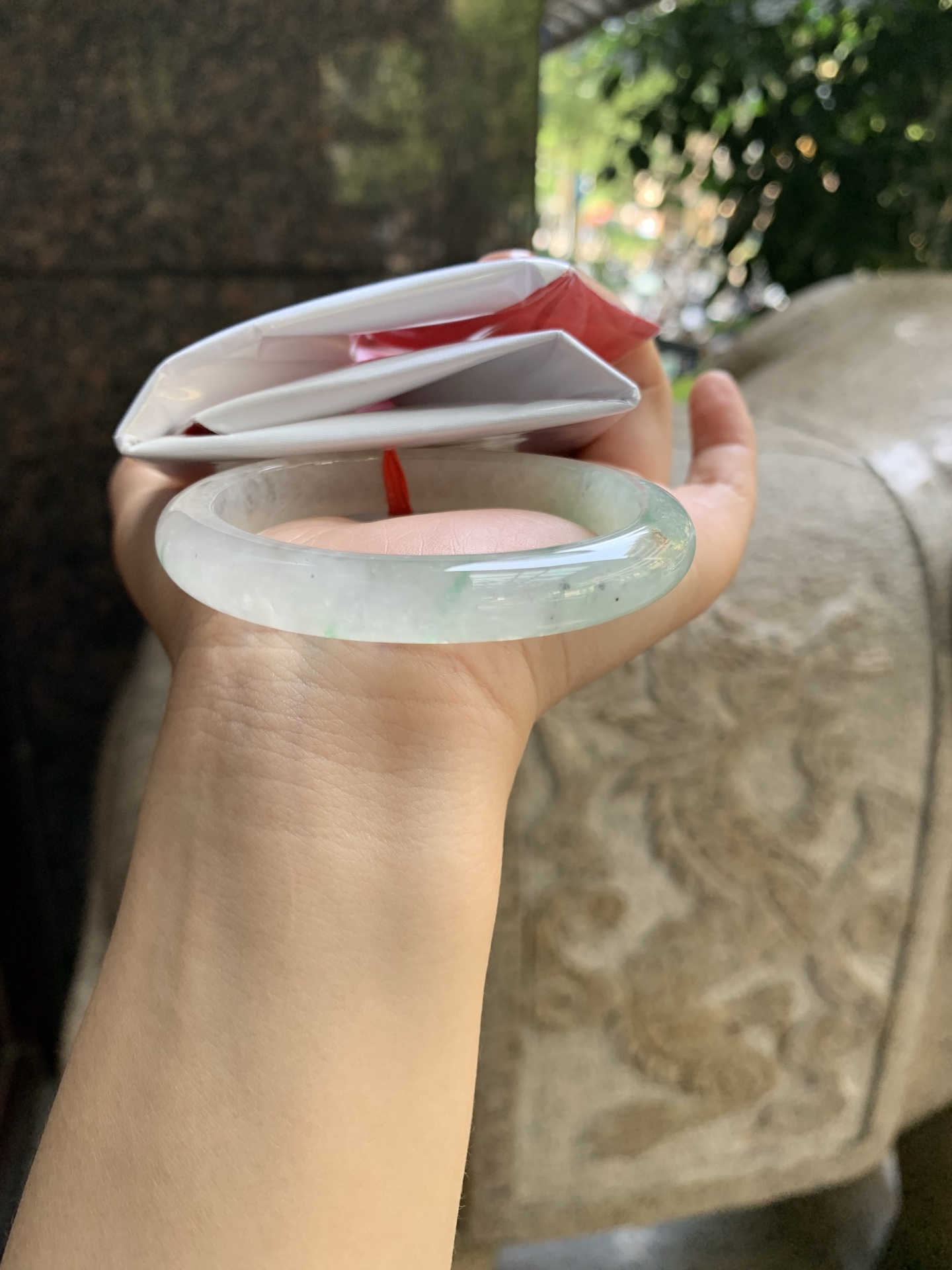 冰绿贵妃 53.3-47.5-9-7.4 0918-H783-23 打灯晶体纹，有矿点
