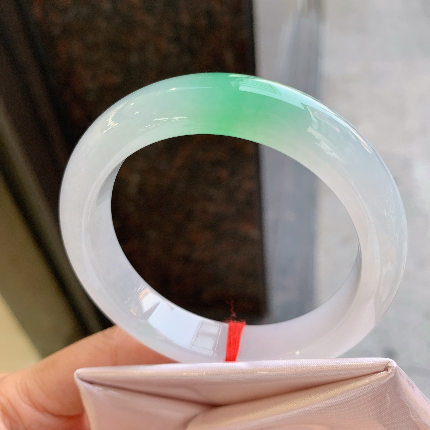 正圈冰飘绿 微纹 尺寸：56/12.3/9.2 色清爽