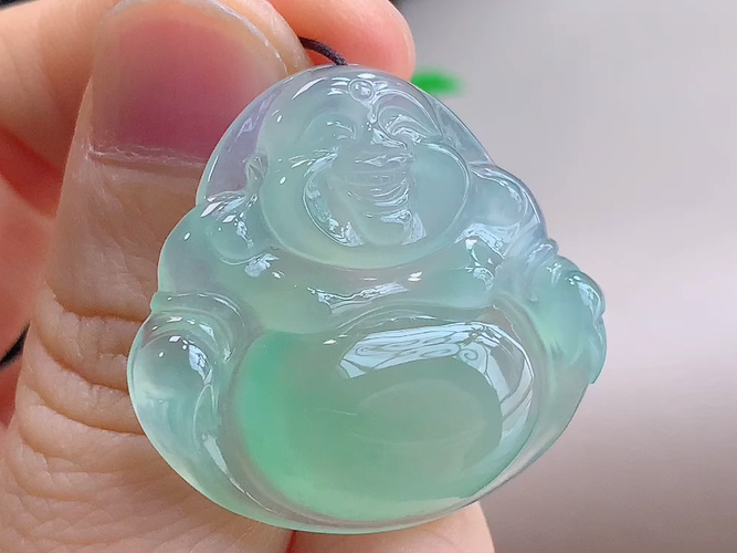 ️ 笑佛，无裂，尺寸31.8-29.2–6.1mm，包A附证书
