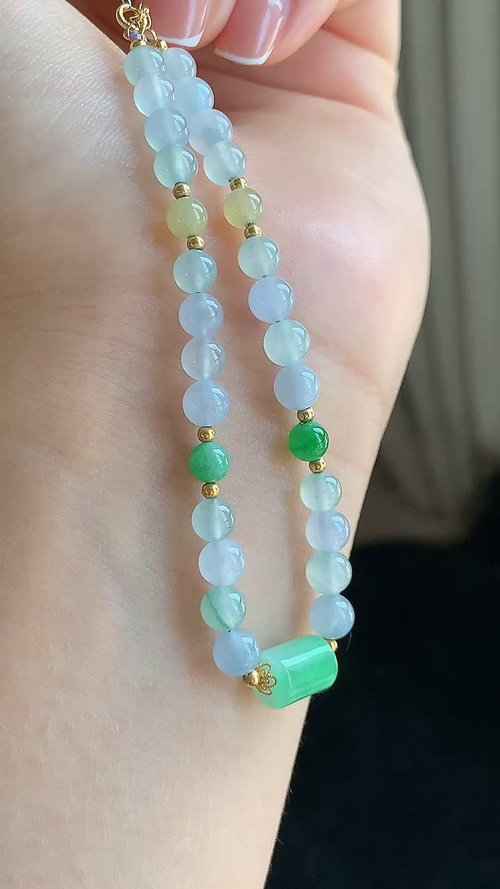 ️天然翡翠，冰绿路路通手链，18k金 尺寸6.5，5 bz917