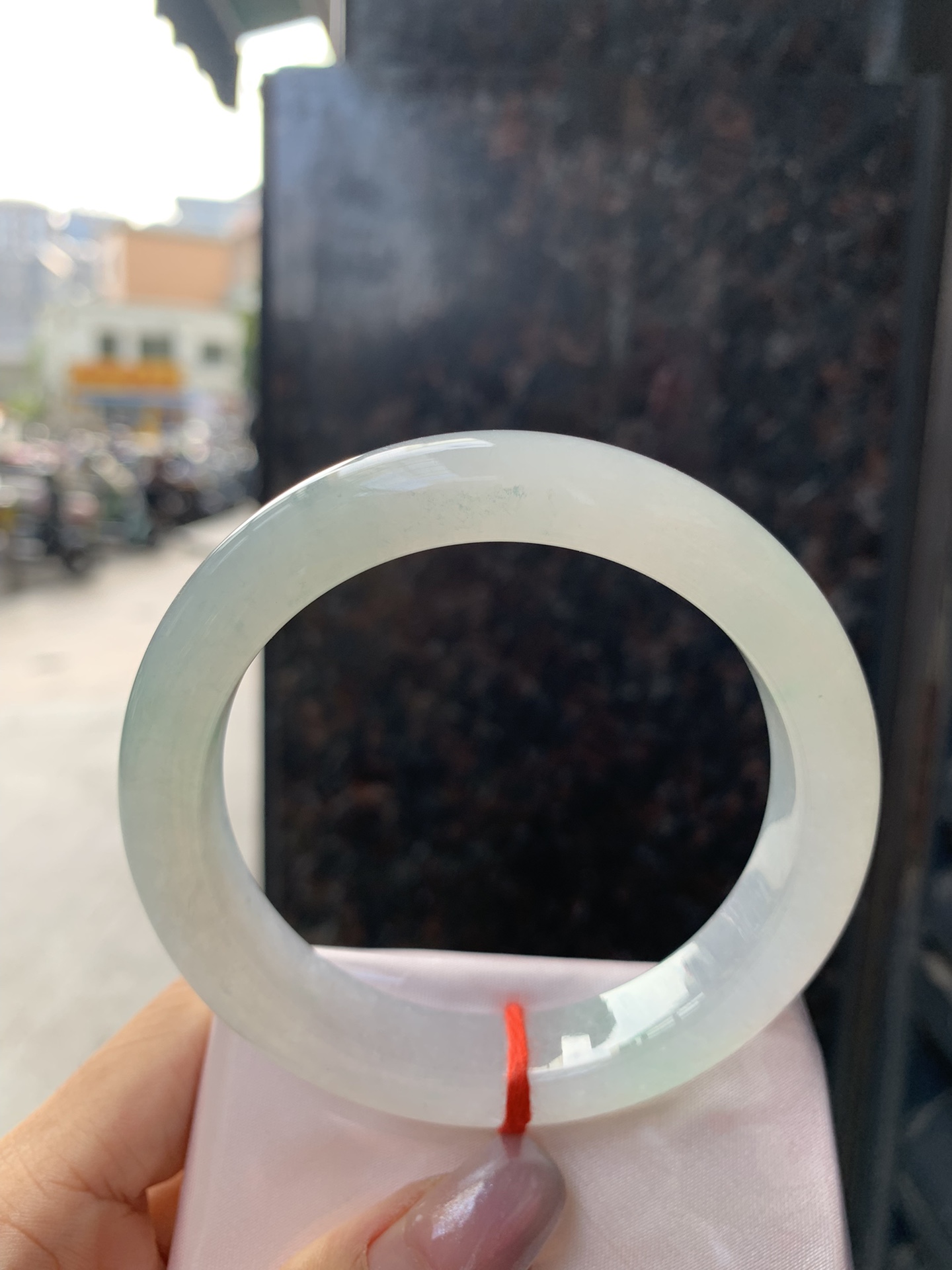 正圈 58.7-9.3-12.6 1212-015-104 打灯棉线，不影响，底妆冰润，一抹绿花清爽秀气